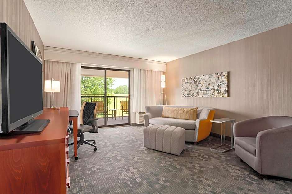 Courtyard by Marriott Springfield