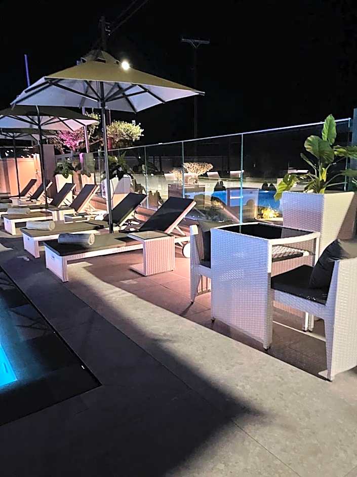 Anastasia Boutique Suites -Adults only & kids 12 plus