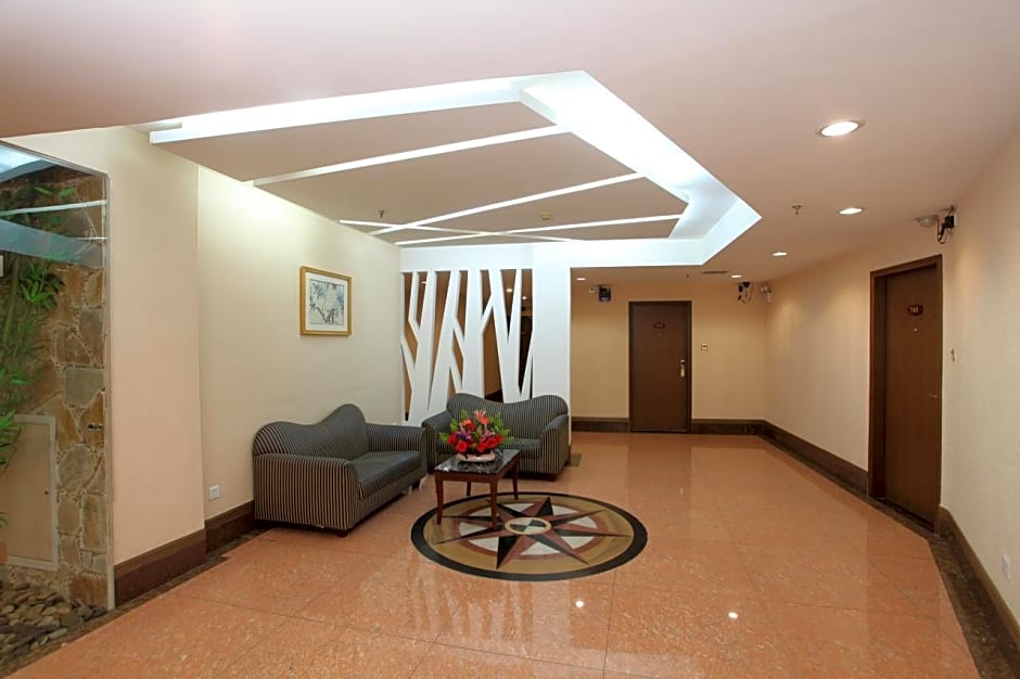 Xinhua Hotel