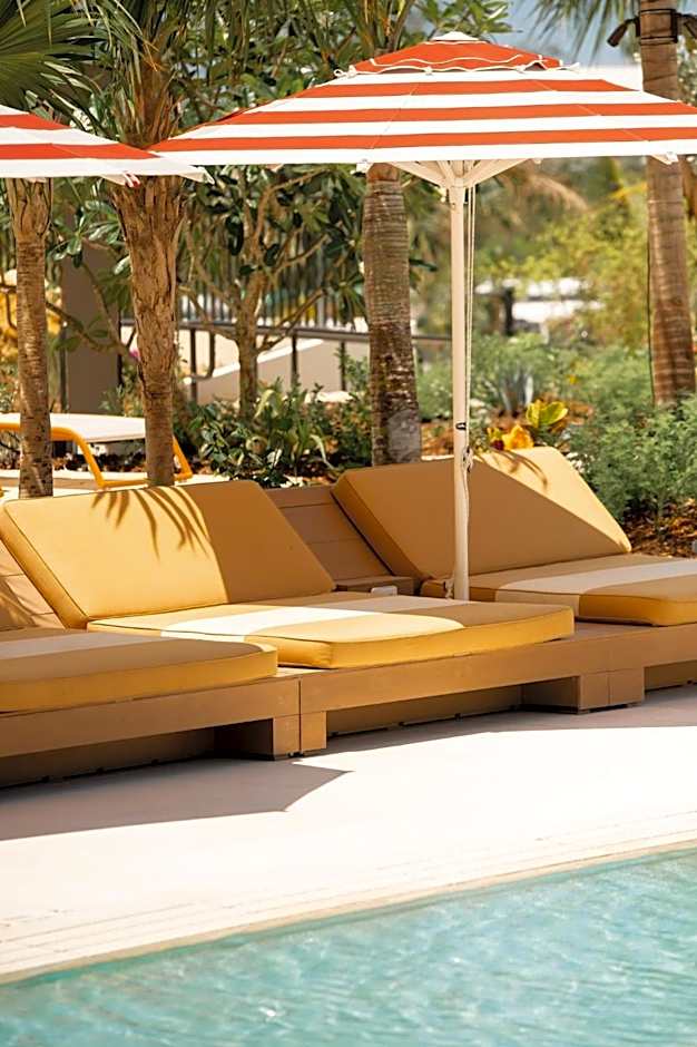 Hotel Indigo Grand Cayman By IHG