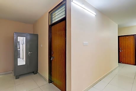 Super OYO 815830 HOTEL RADIANCE