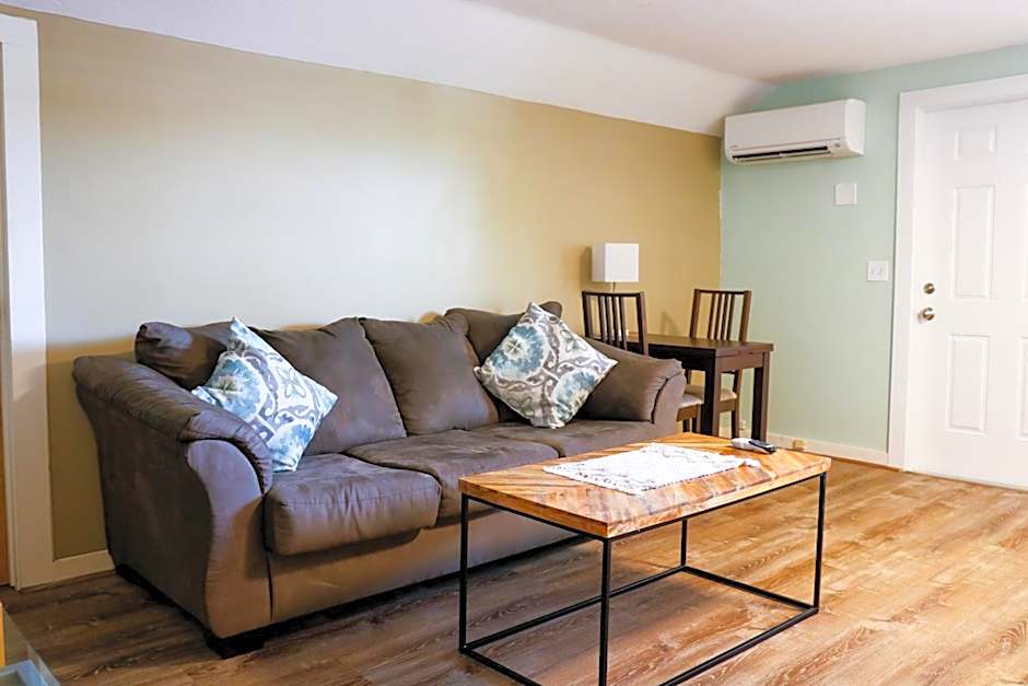 The Grand Guesthouse