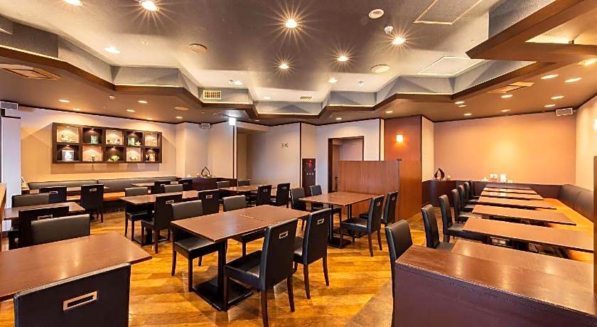 Alpico Plaza Hotel