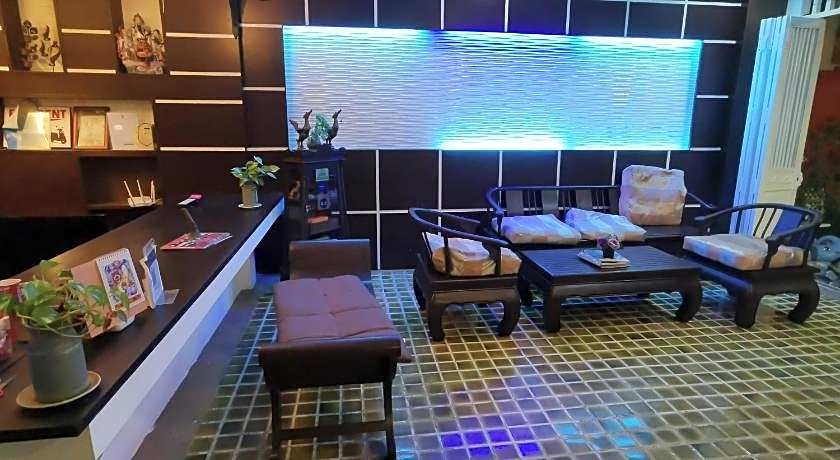 Baan Andaman Bed & Breakfast Hotel