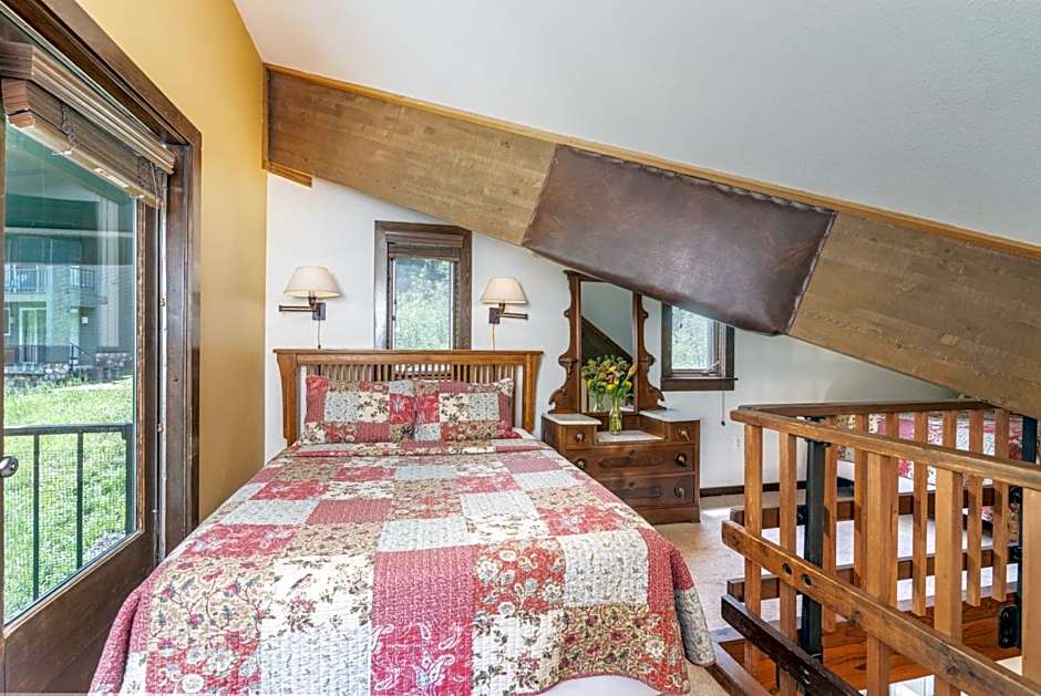 Manitou Lodge 7 by Alpine Lodging Telluride
