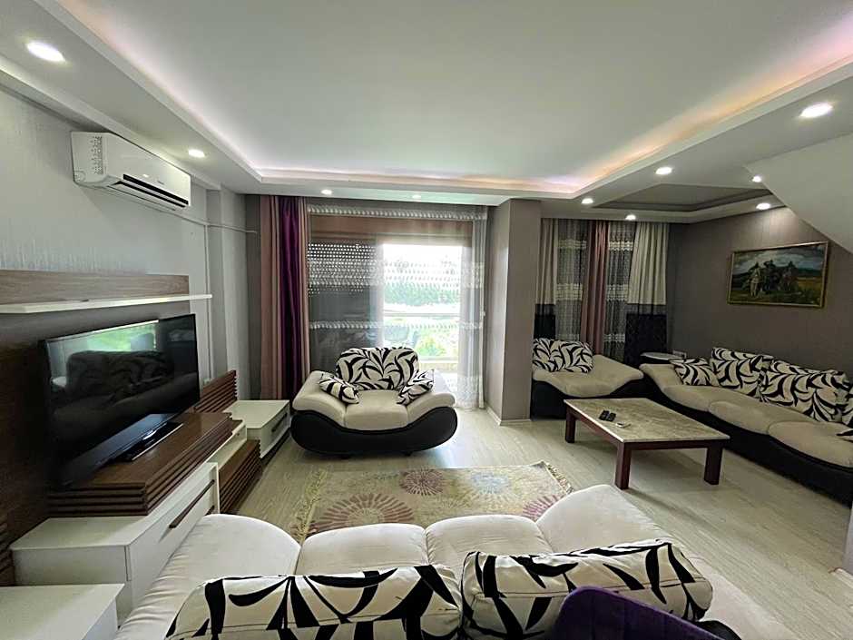 Gardenya Lara Suit Hotel