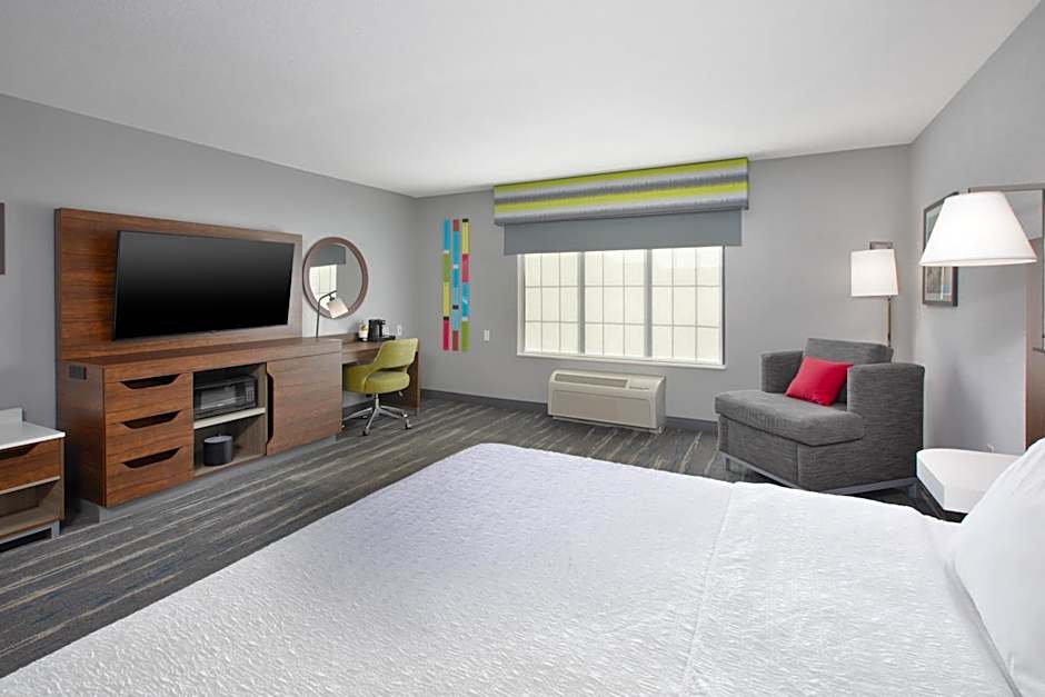 Hampton Inn By Hilton And Suites St. Cloud