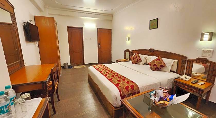 Hotel Surya