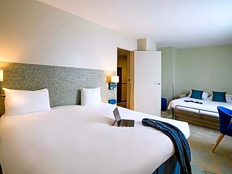 Superior Family Room with 1 Double Bed and 1 Sofa Bed