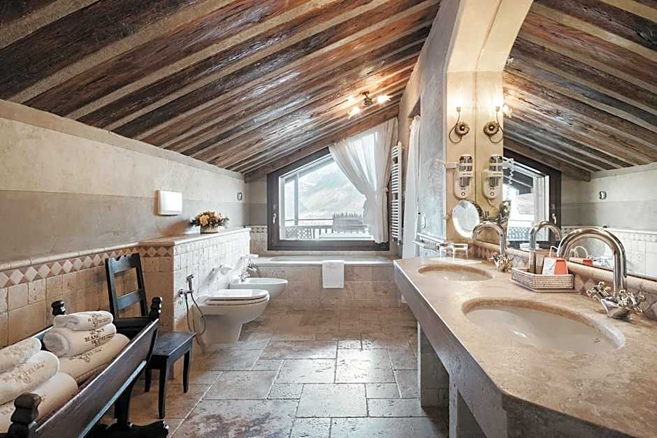 Relais Mont Blanc Hotel & Spa