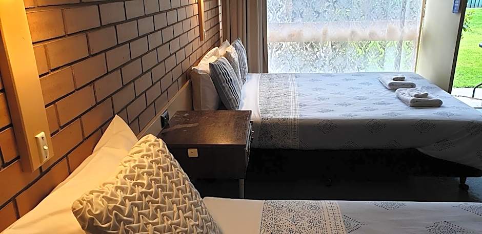 Sandpipers @ Millicent