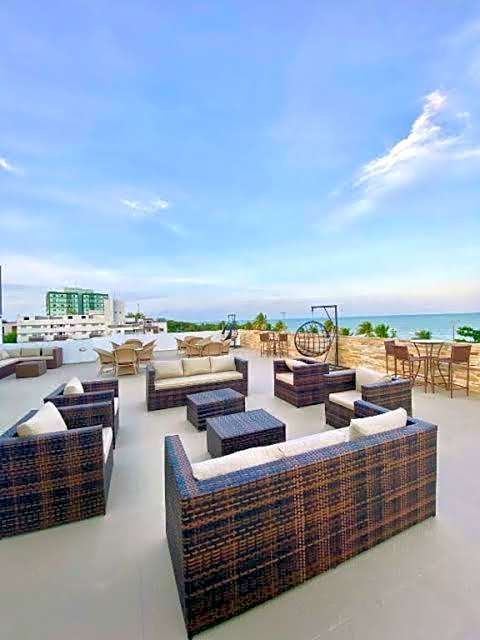 Confortável flat em frente à praia de Tambaú
