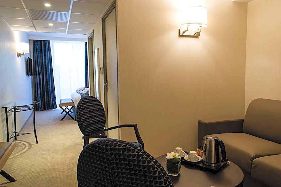 Hôtel Le Rive Droite & SPA