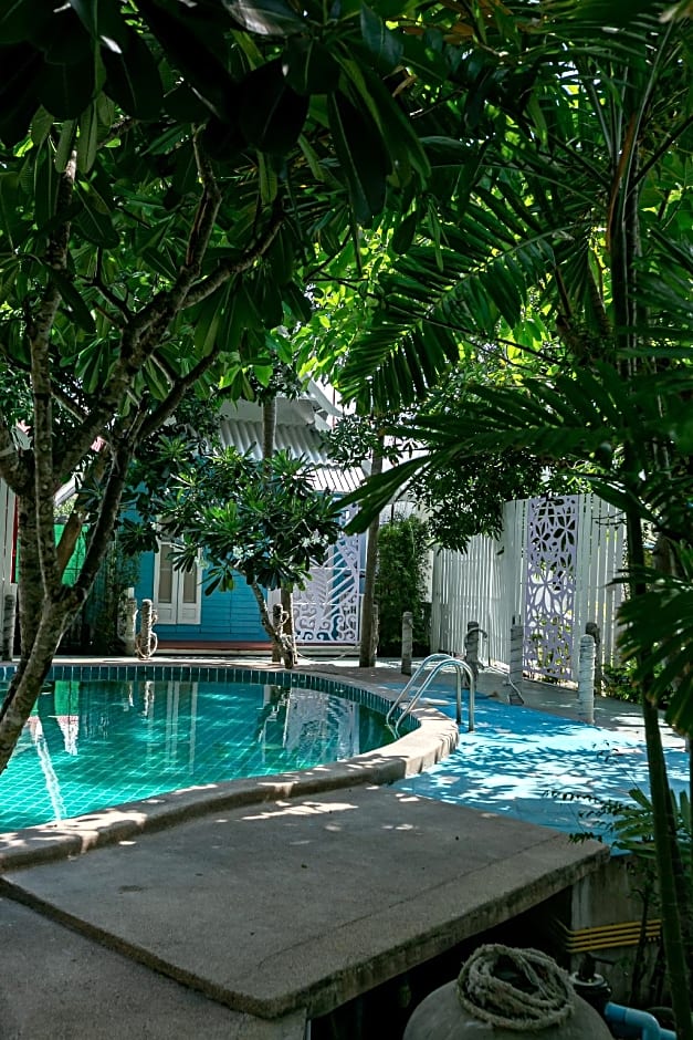 Deeden Pattaya Resort