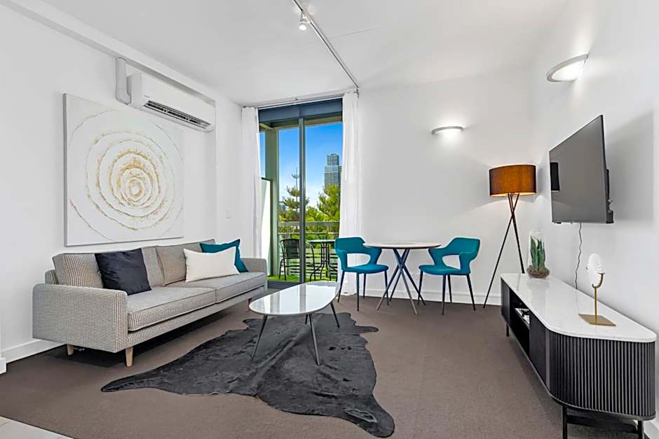 City Harbour Apartments