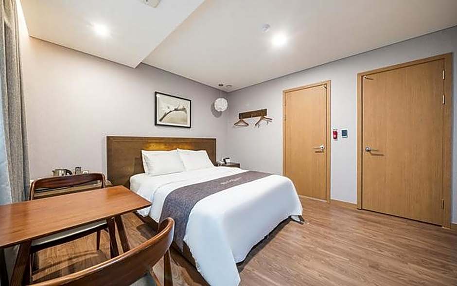 Bundang Jeongja Carlton