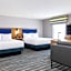 Hampton Inn & Suites Chicago/St. Charles