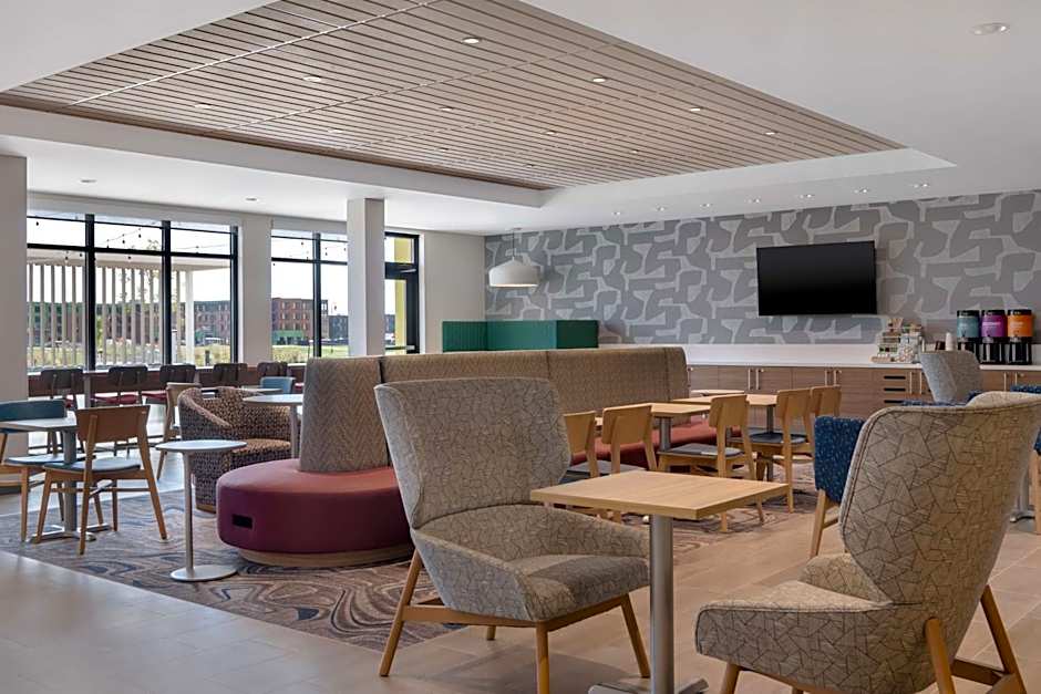 Home2 Suites by Hilton Sheboygan