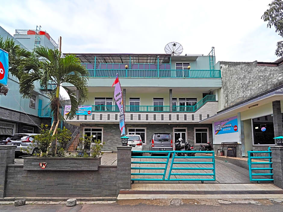 OYO 90836 Bartu Guesthouse