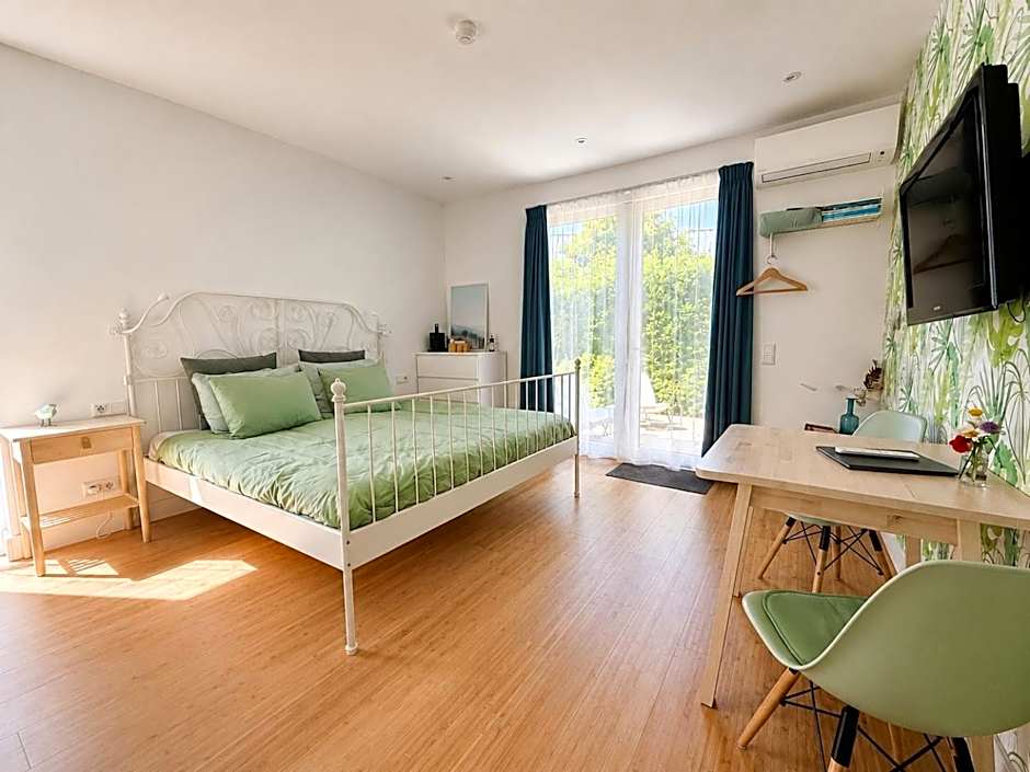 Luxury Suites Oosterwold