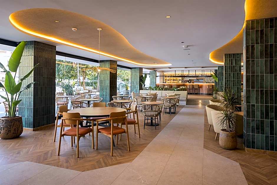 Radisson Resort & Residences Tenerife - Adults Only