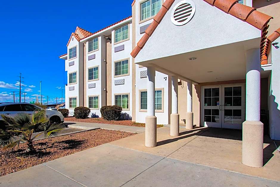 Motel 6-El Paso, TX - Southeast