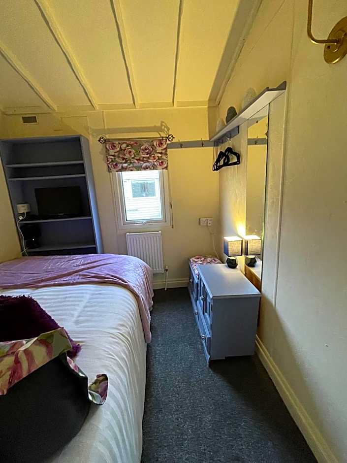 The Old Inn Retreat