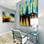 Global Luxury Suites at The Arches