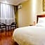 GreenTree Inn Xuzhou High Speed Railway Zhangqian Square Business Hotel