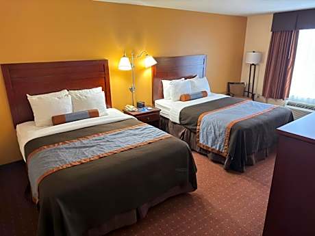 Deluxe Queen Room