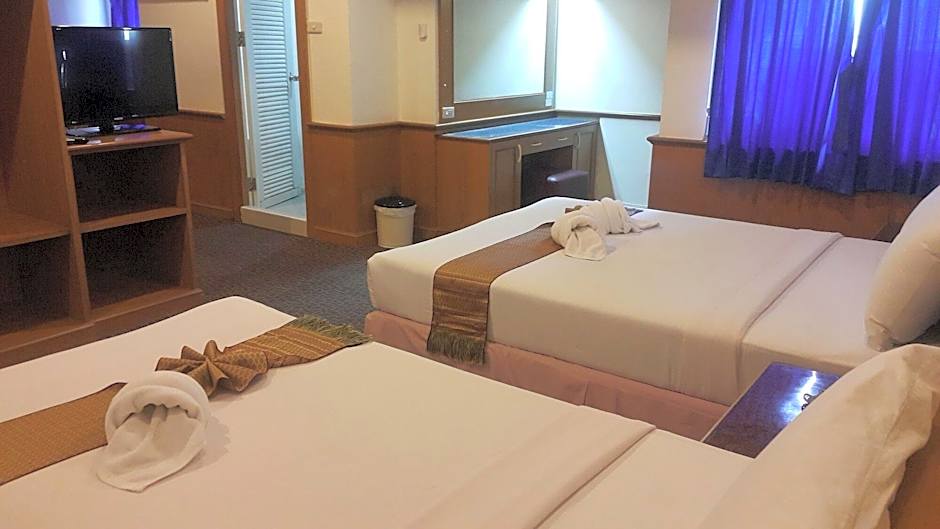Merlin Grand Hotel