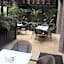 El Sheikh Suites Hotel