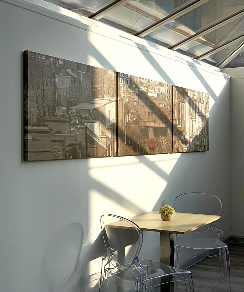 Holiday Inn Express Earls Court By IHG