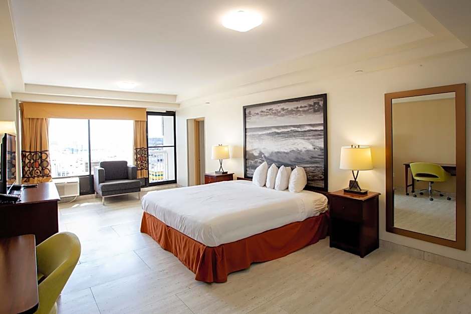 Aqua Vista Resort Hotel