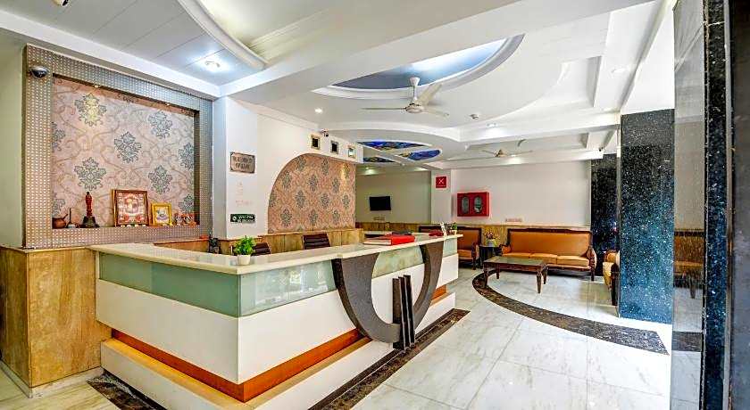 Chanchal Deluxe Hotel