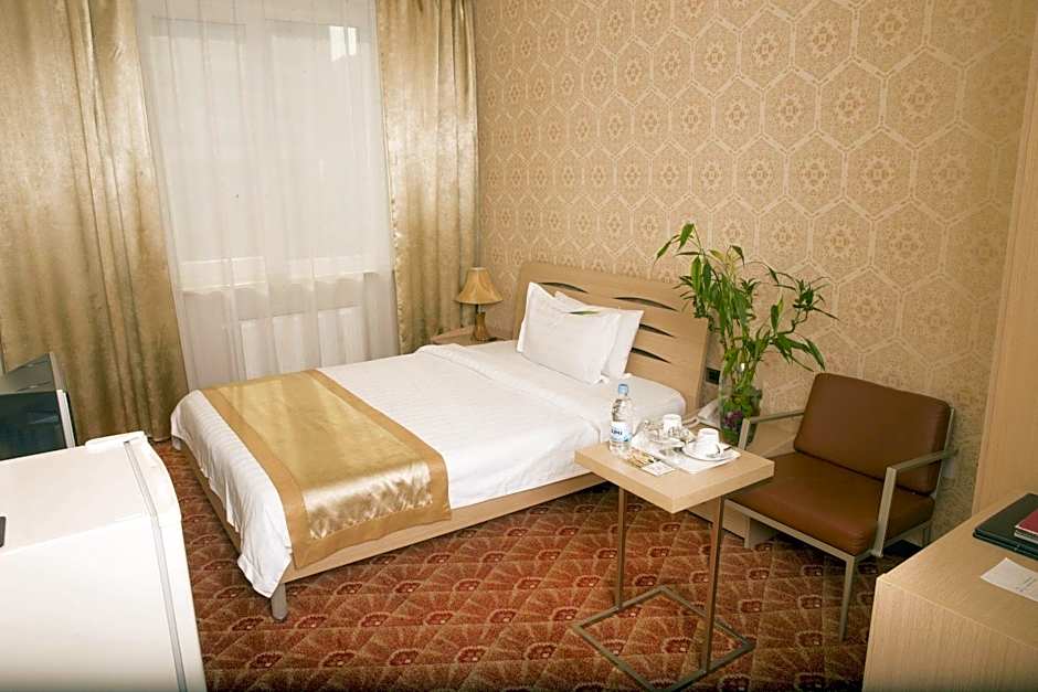 Springs Hotel