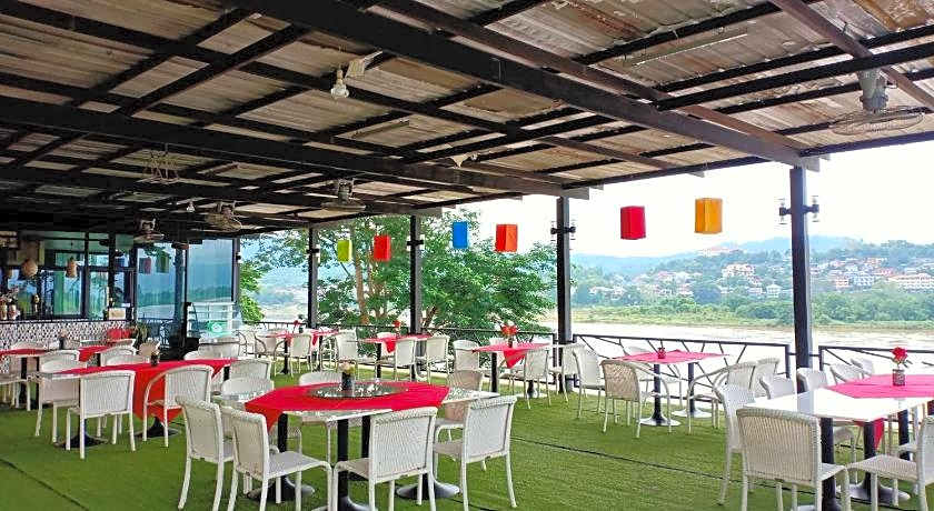 Chiangkhong Teak Garden Riverfront Onsen