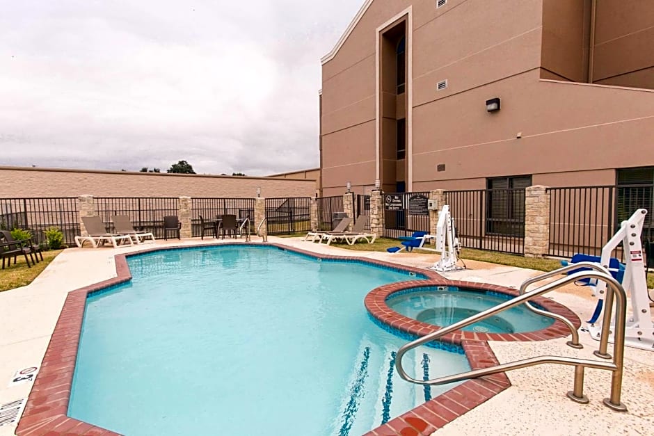 Comfort Suites Austin NW Lakeline