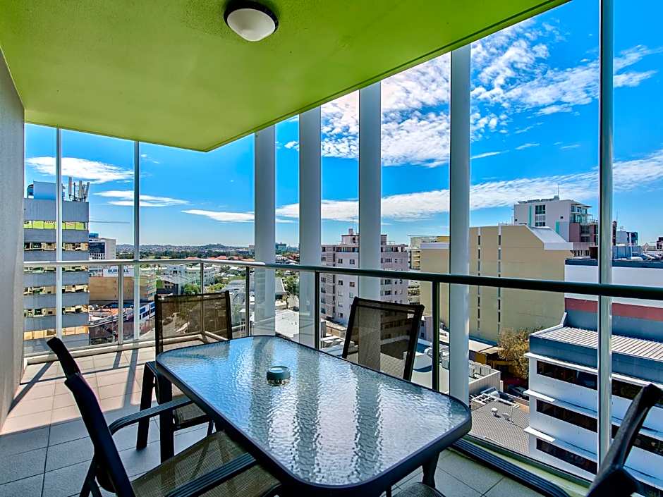 SKD Suites
