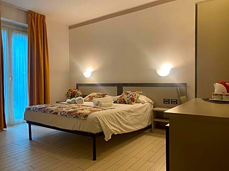 Economy Double or Twin Room