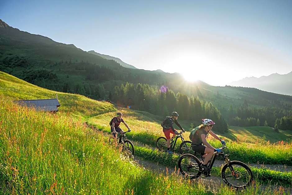 Hotel Garni Central - Zimmer - Studios - Apartments