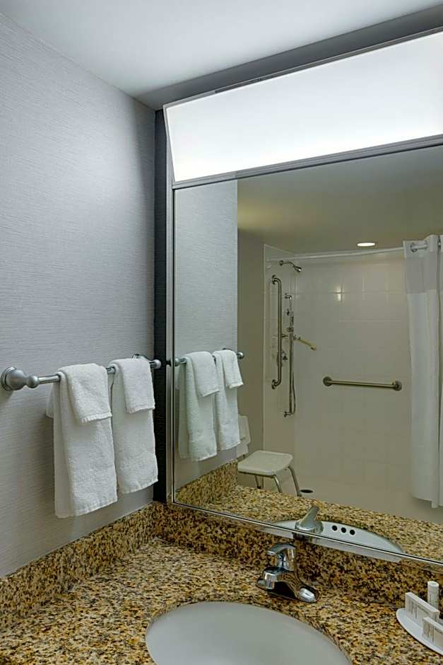 Courtyard by Marriott Springfield Downtown