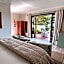 Sea Whisper Guest House