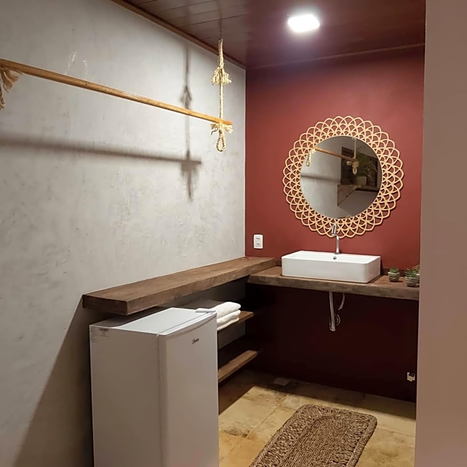 Pousada Flor de Lena- suíte Lírio -Icaraizinho