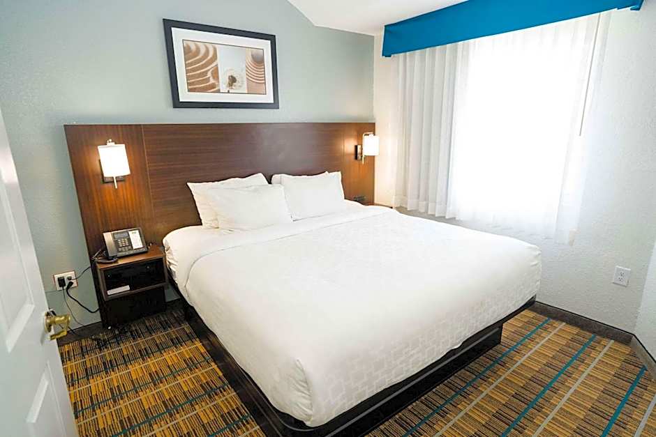 MainStay Suites Knoxville Airport