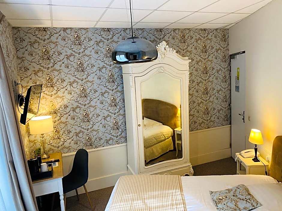 BRIT HOTEL & SPA Le Roc au Chien