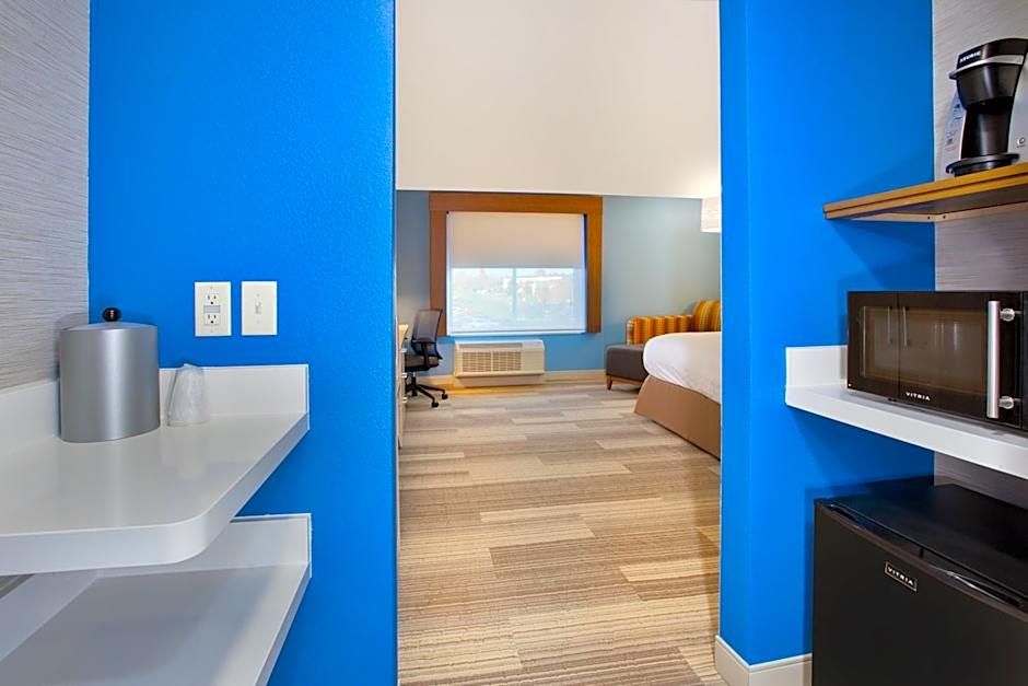 Holiday Inn Express And Suites Wooster By IHG