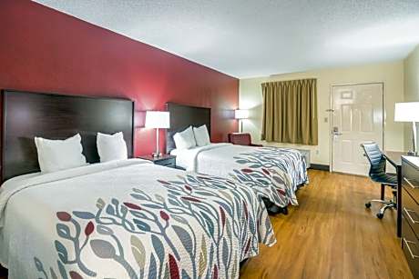 Red Roof Inn Clarksville