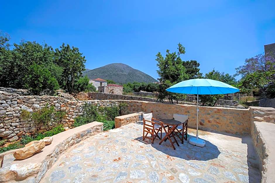 Arapakis Historic Castle