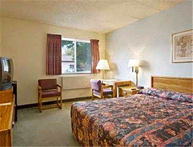 Sunset Inn & Suites